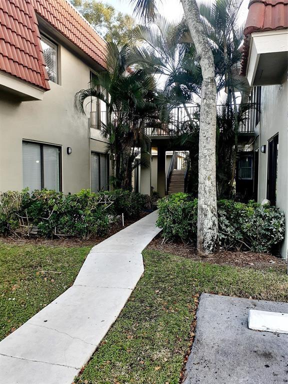 Building Photo - 11374 Royal Palm Blvd Rental