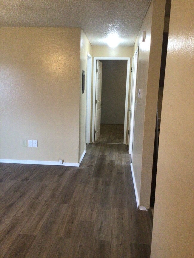 Photo - 14821 Washington Ave SW Unit Washington