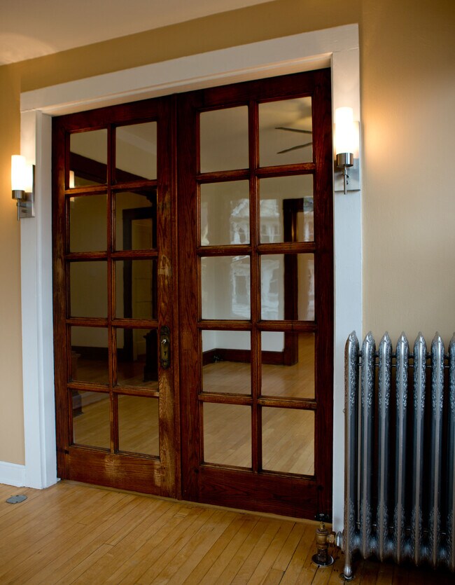 Photo - 225 Buell St Unidad 1