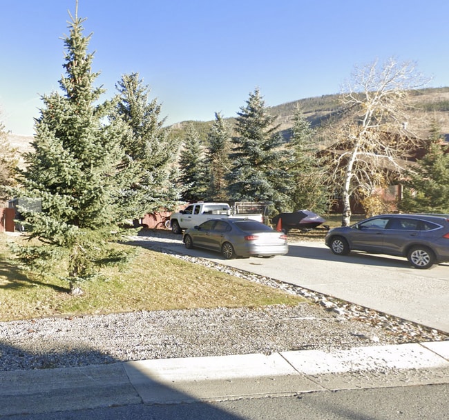 91 Alpine Rd Unidad apartment