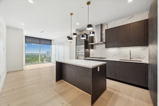 Building Photo - 1711 Allen Pkwy Unit 1702 Rental