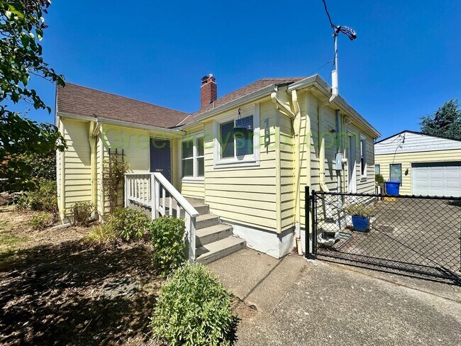 2-Bedroom 2-Bathroom House in NE Portland,... - 2-Bedroom 2-Bathroom House in NE Portland,...