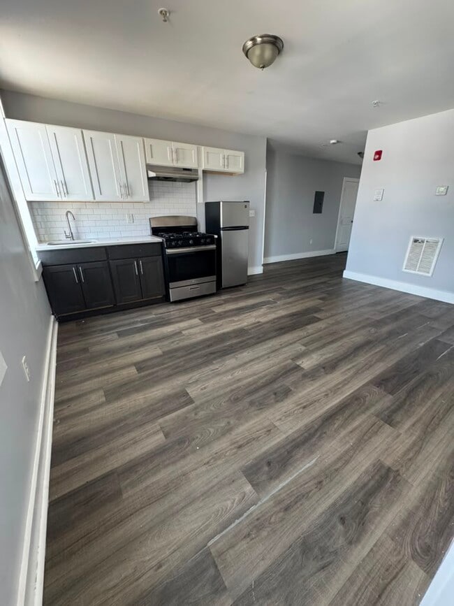 Photo - 174 Munn Ave Unit 302