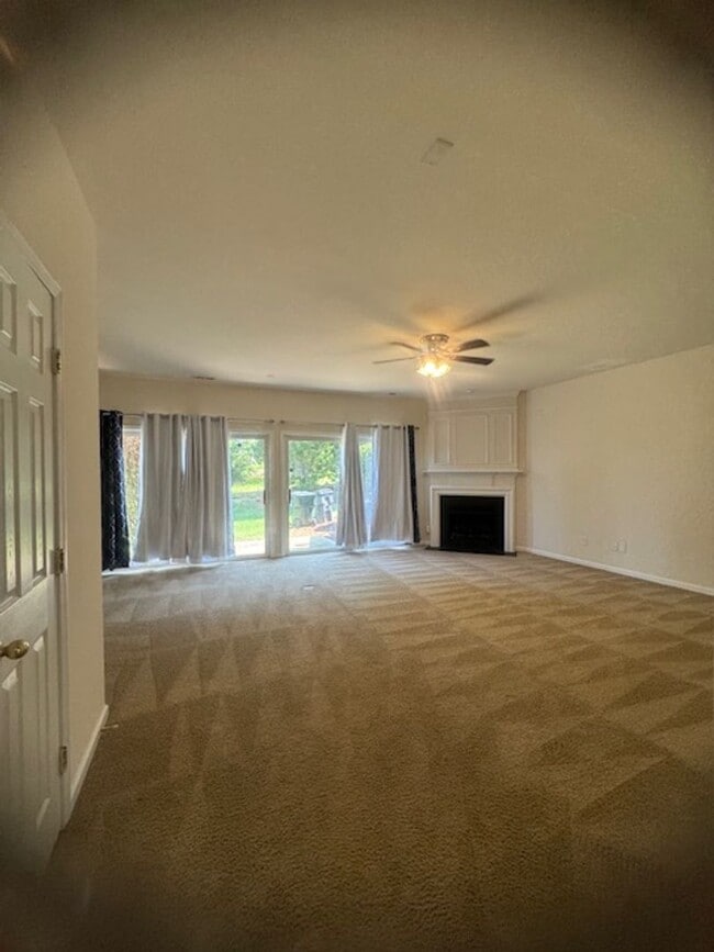 Photo - Blending Relaxation & Sophistication to Cr...