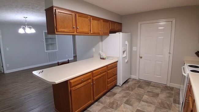 Photo - 201 Hicks Dr