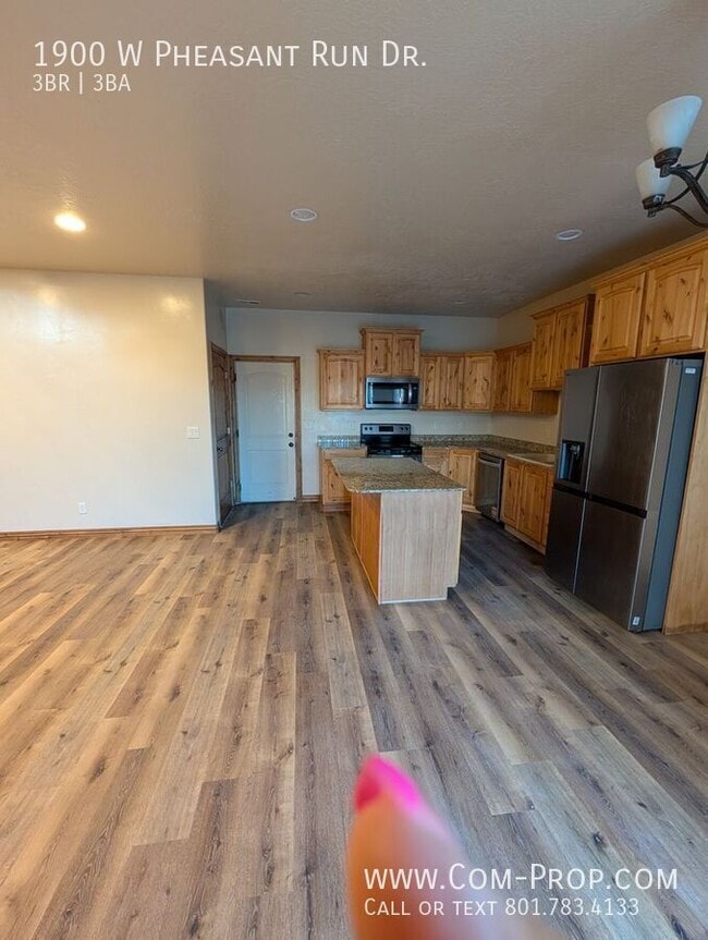 Photo - 1900 W Pheasant Run Dr