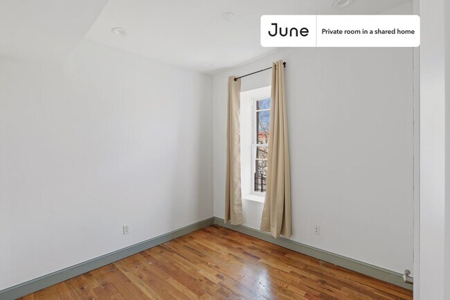 Photo - Room in Shared 4 bed/2 bath home Unidad C