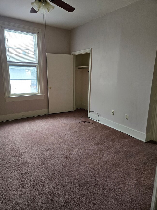 Photo - Lovely 3bd , 2bath Unit 27 Pine # B