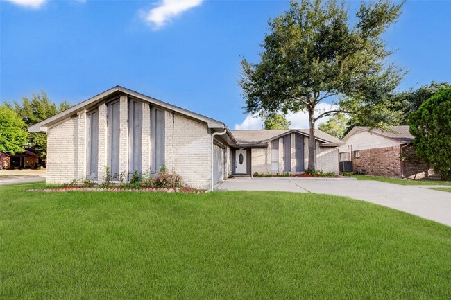 Building Photo - 16603 Kieth Harrow Blvd