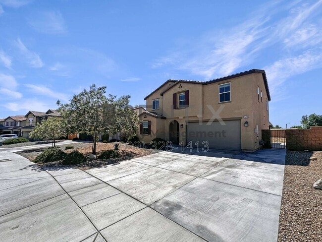 Photo - 15739 Yosemite St
