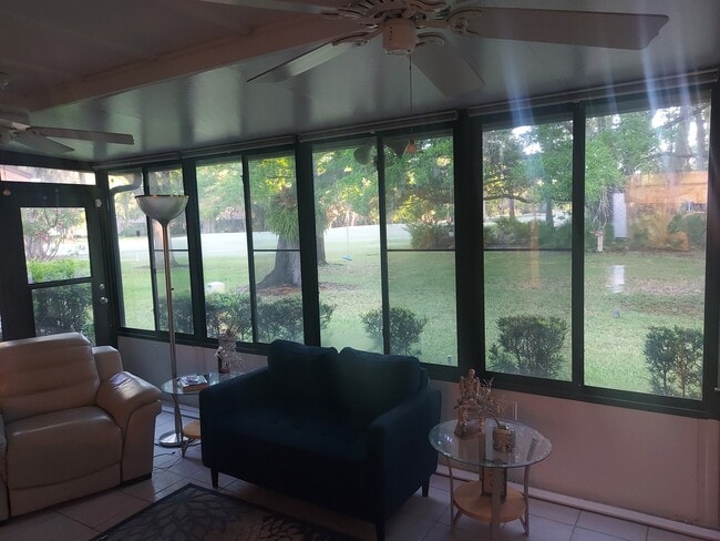 Photo - 10 Iris Pl Unit 10