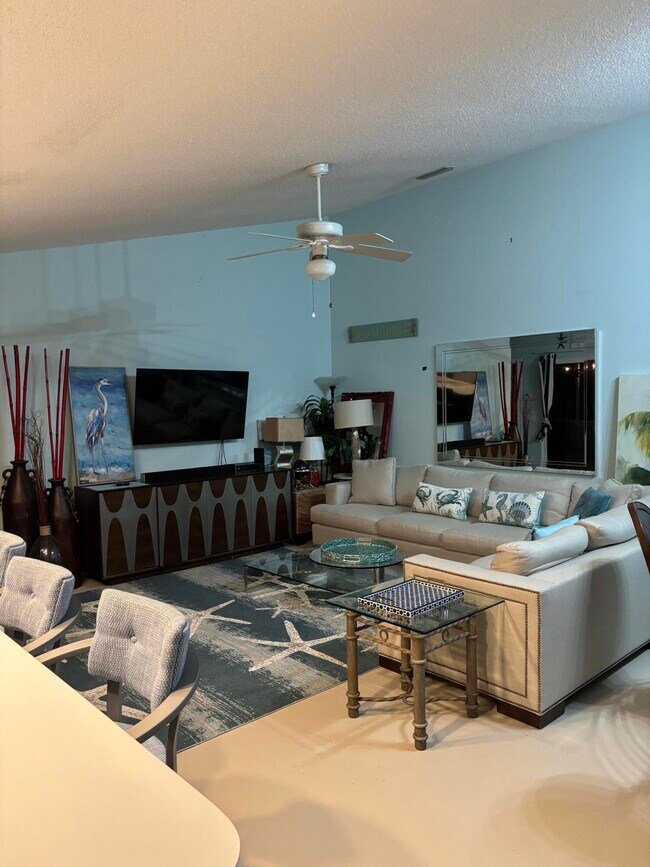 Photo - 7104 Geminata Oak Ct