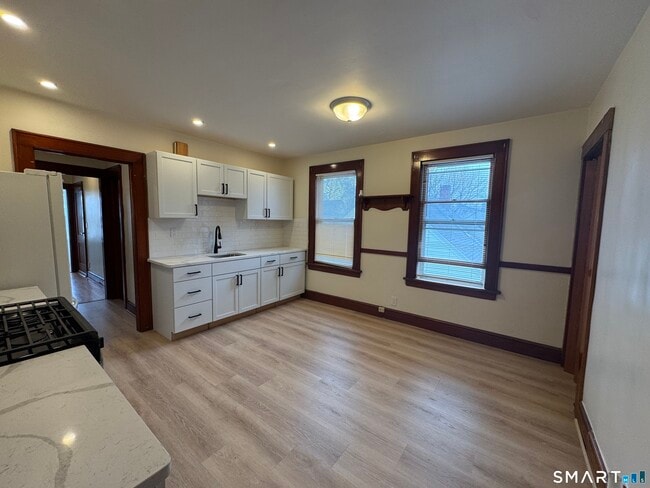 Photo - 120 Burritt Ave