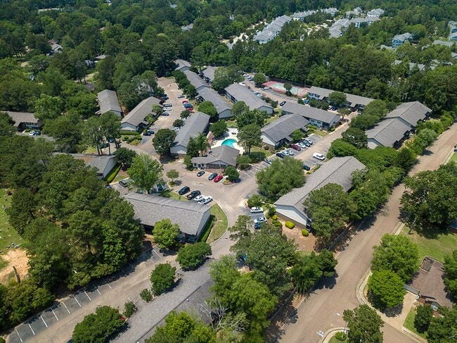 Lakeshore Landing Apartments