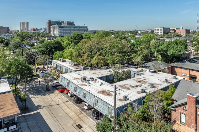 604 W Main St - Gaslight Square