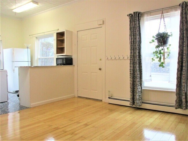 Photo - 63 Arlington St