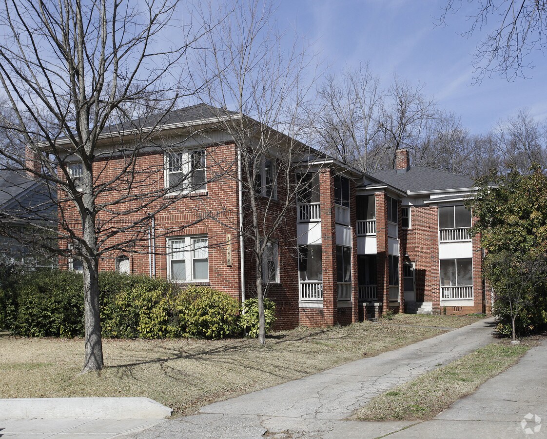 Photo - 1058 Delaware Ave SE Apartments
