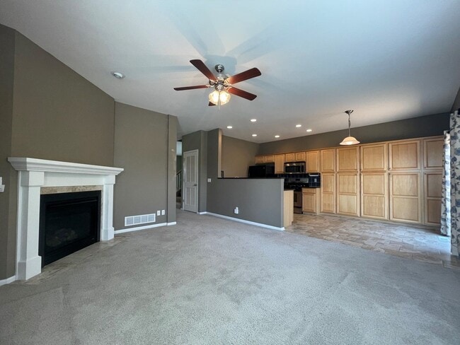 Photo - Home For Rent Papillion