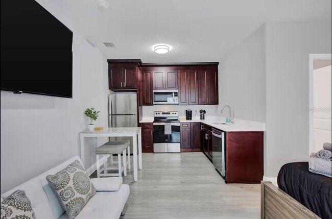 Photo - 405 S Westland Ave