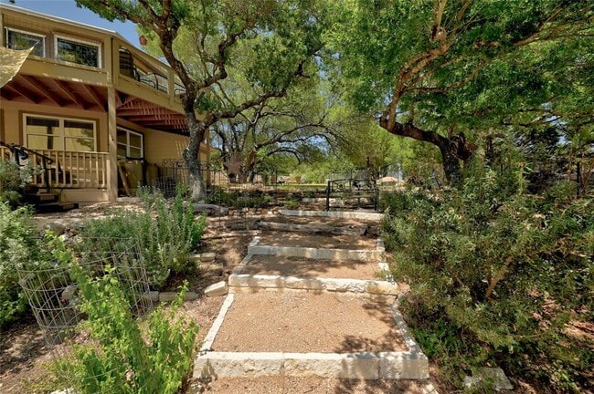 Photo - 2437 Crosswind Dr