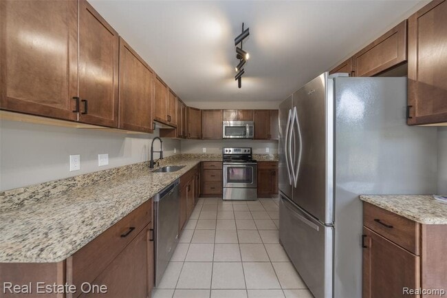 Photo - 1285 16th St Unidad 22