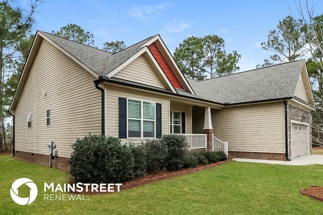 Photo - 39 Woodlot Dr