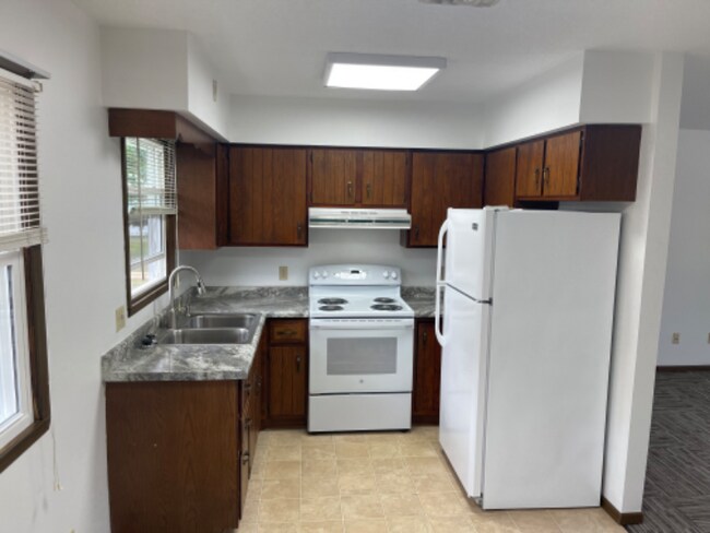 Photo - 301 S Virginia St