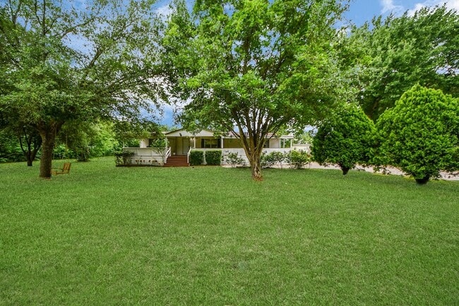 Photo - 18303 James Rd