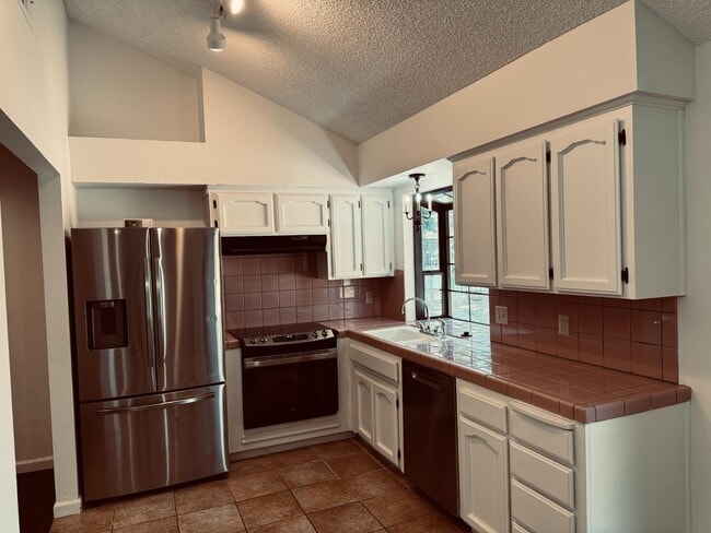 Photo - 9356 N Barton Ave