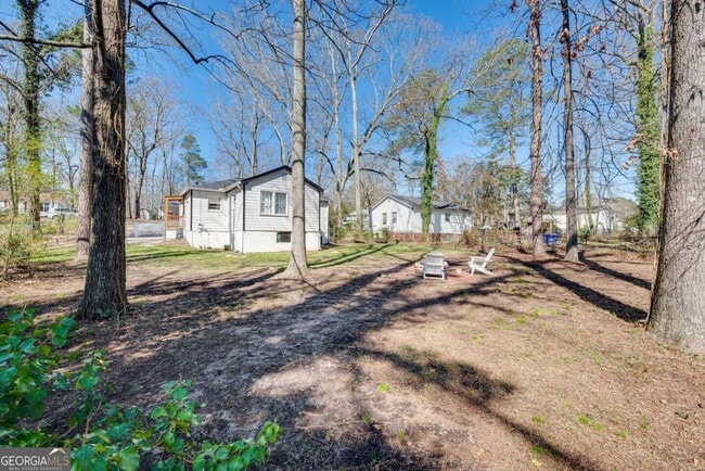 Photo - 6385 Lobelia Rd SW