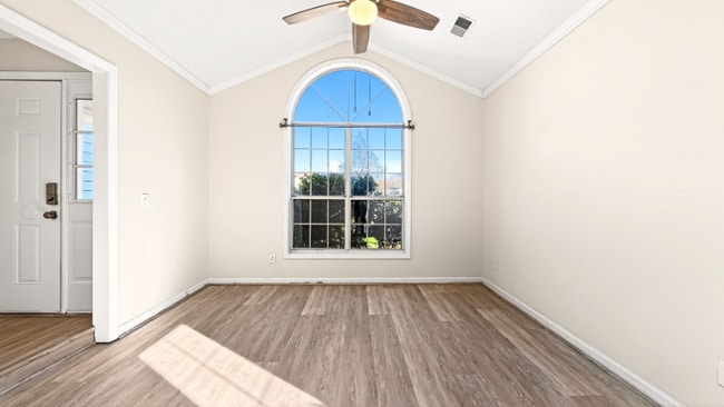 Photo - 501 Tram Blvd