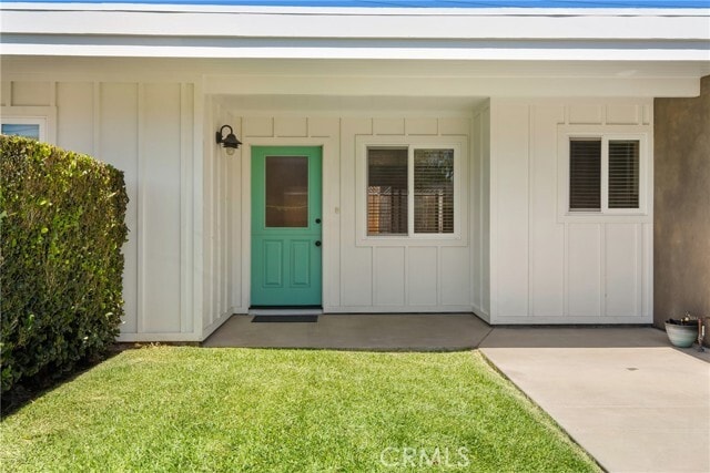 Building Photo - 384 16th Pl