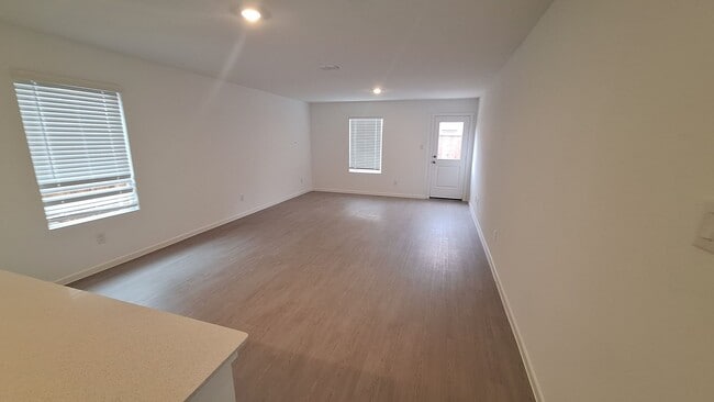 Photo - NEWLY BUILT 3 bedroom 2.5 Bath for rent