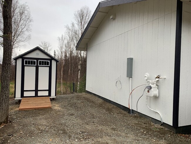 Photo - 1 Bedroom/1 Bathroom -- Fantastic Palmer Location!