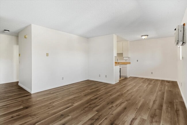 Photo - 3424 Pueblo Ave Unit 8