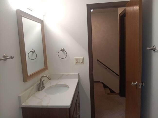 Photo - 117 Hilly Oak Dr