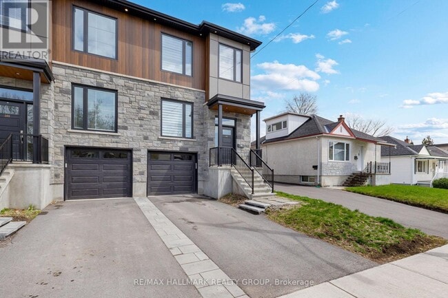 Photo - 163 Longpré St
