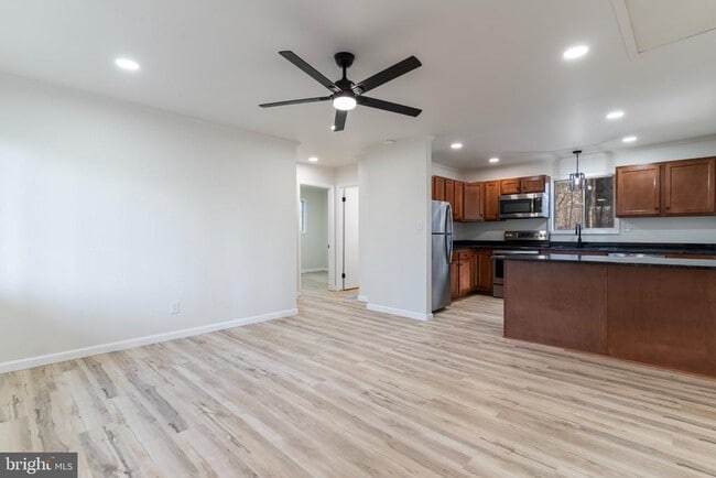 Photo - 12403 Ridge Rd