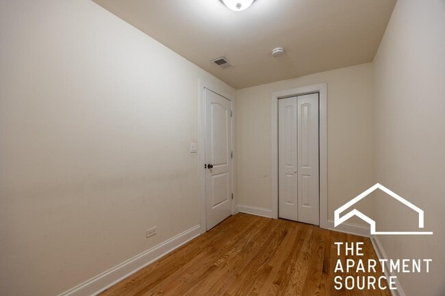 4036.5 N Ashland Ave Unit GSD