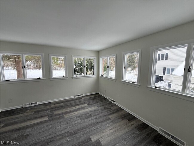 Photo - 22350 S Woodland Rd