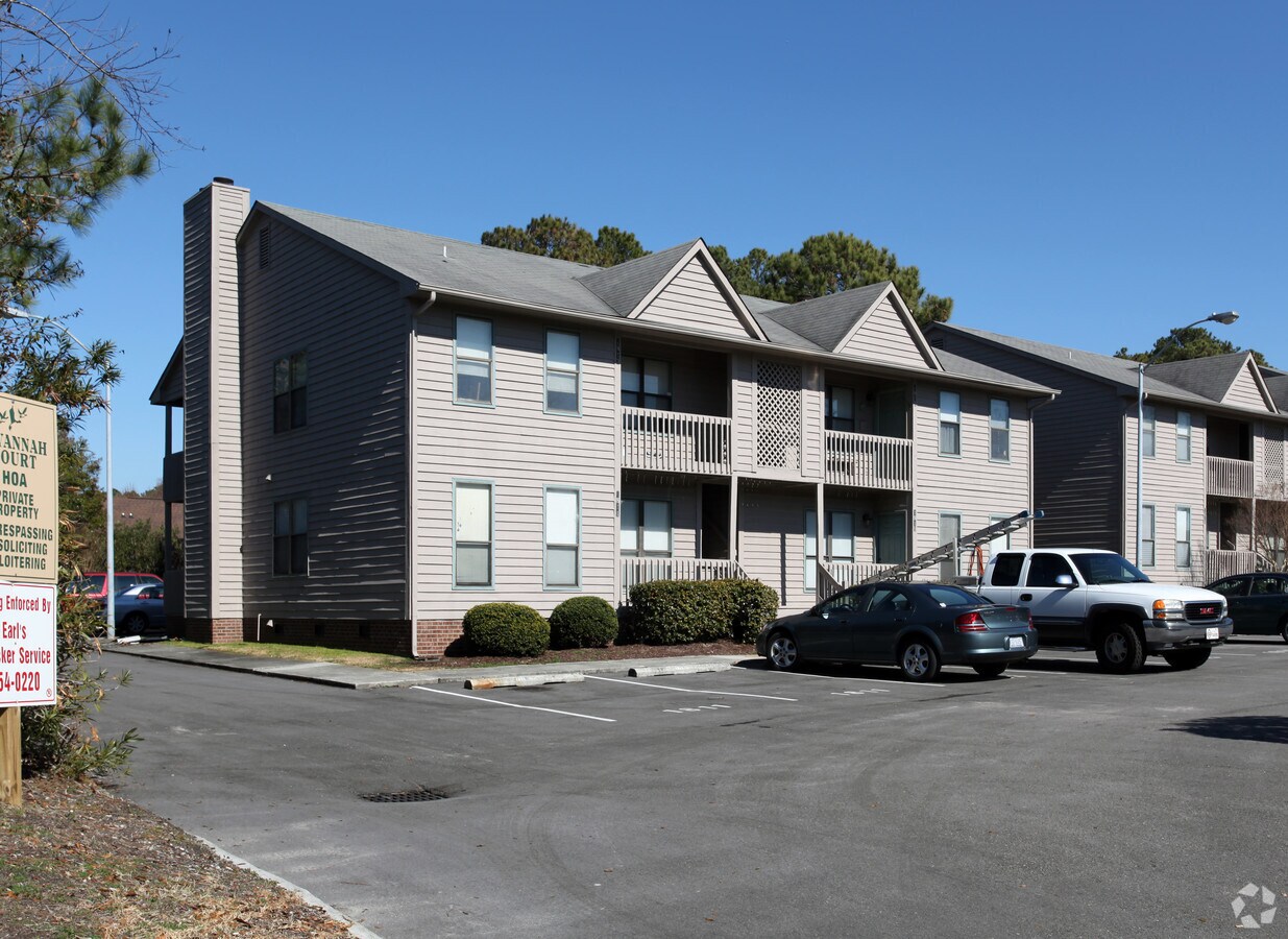 Savannah Court - Savannah Court Apartments
