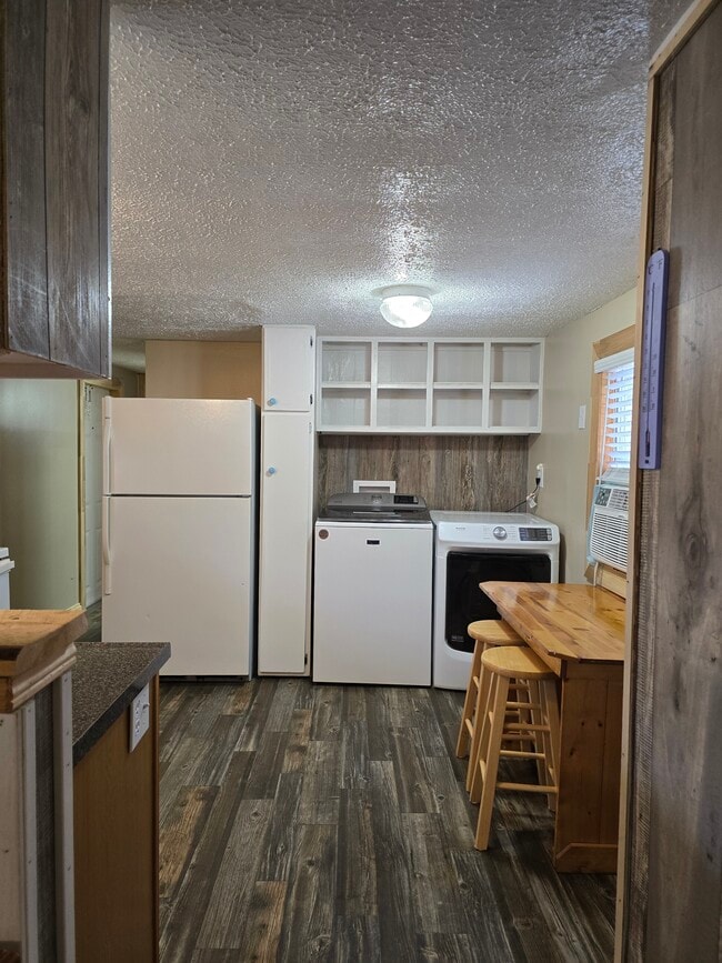 Photo - 1448 Jacksboro Rd