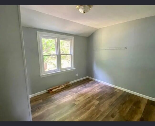 244 Woodlawn Cir