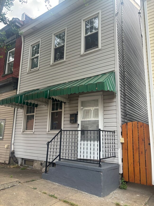 3 Bedroom, 1 Bathroom Single Family Home (... - 3 Bedroom, 1 Bathroom Single Family Home (...