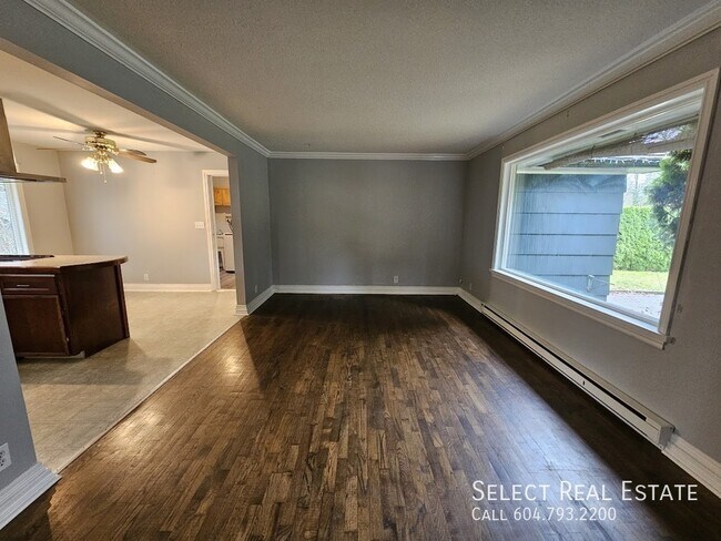 Photo - 7816 Taulbut St