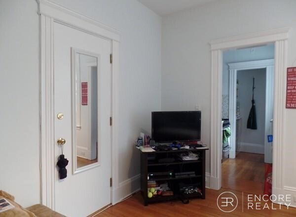 Photo - 99 Marion St Unit 6