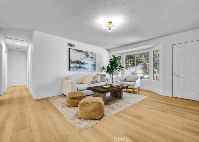 Photo - 11518 Fidel Ave