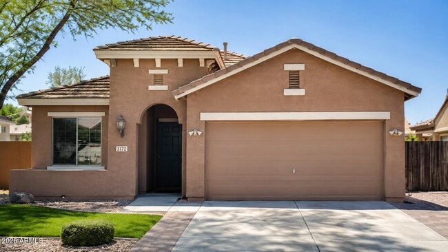 Building Photo - 2331 W Branham Ln