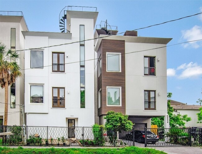 Photo - 5505 Rose St