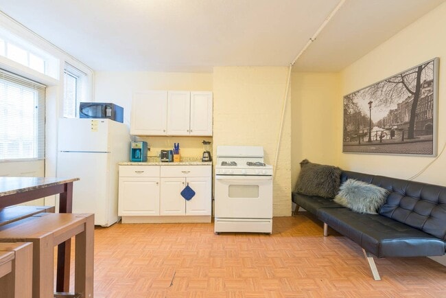 Photo - 161 Endicott St